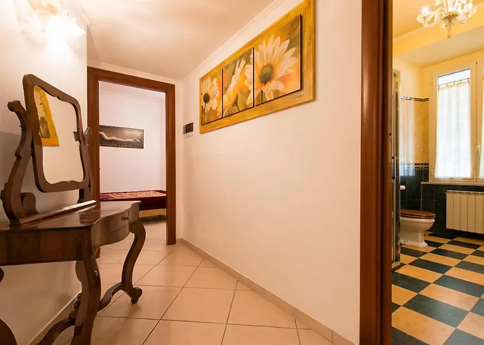 Lorenz Trastevere Hill Гостевой дом 4*