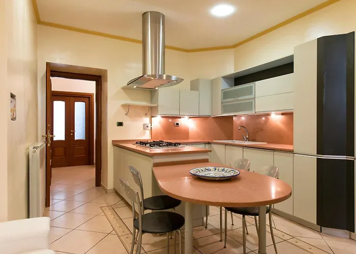 Lorenz Trastevere Hill Гостевой дом Рим